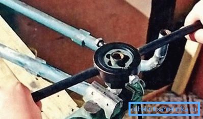 Kendin yap iş parçacığı kesmek kolay değil Kendin yap iş parçacığı kesmek kolay değil