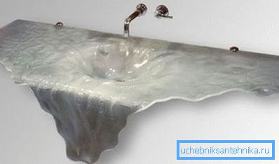 Sadece bir lavabo değil, gerçek bir sanat eseri. Sadece bir lavabo değil, gerçek bir sanat eseri.