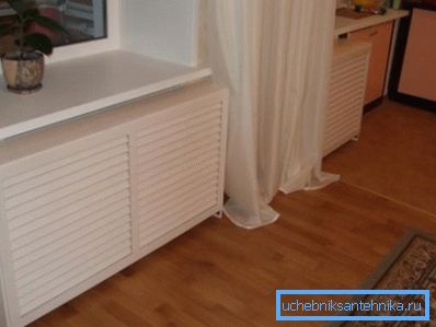 PVC plastikten yapılan ucuz iç çözüm.