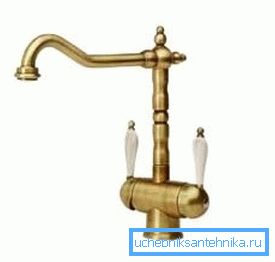 Bazı malzemelerin kendileri iyi bir görünüme sahiptir ve su ile temas ettiğinde oksitlenmezler. Bazı malzemelerin kendileri iyi bir görünüme sahiptir ve su ile temas ettiğinde oksitlenmezler.