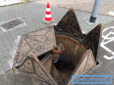 Sıra dışı kanatlı kapak Sıra dışı kanatlı kapak
