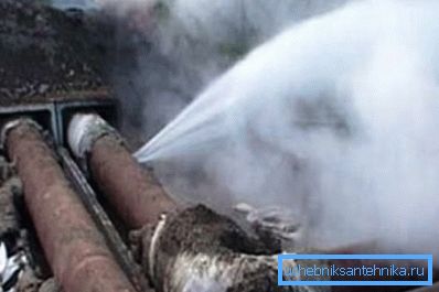 Yanlış hidrolik direnç hesabı acil bir duruma yol açabilir. Yanlış hidrolik direnç hesabı acil bir duruma yol açabilir.