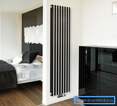 Standart olmayan form teknik ve sanatsal görevleri çözer. Standart olmayan form teknik ve sanatsal görevleri çözer.