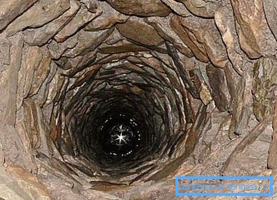 Taş gövde tamamen güvenilir ve dayanıklıdır. Taş gövde tamamen güvenilir ve dayanıklıdır.