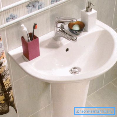 Lavaboların yerleştirildiği ana yer banyolardır. Lavaboların yerleştirildiği ana yer banyolardır.