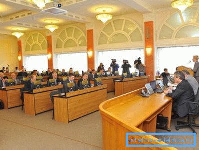 Dairede ısıtma açıldığında ve kapatıldığında onlara bağlıdır. Dairede ısıtma açıldığında ve kapatıldığında onlara bağlıdır.
