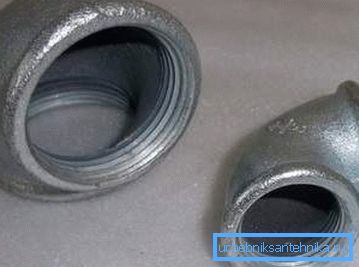 Bağlantılar için galvanizli köşeler Bağlantılar için galvanizli köşeler