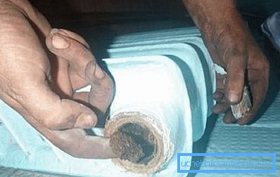 Radyatörleri hidrodinamik montaj ile temizlemeden önce sökülmeleri gerekir. Radyatörleri hidrodinamik montaj ile temizlemeden önce sökülmeleri gerekir.