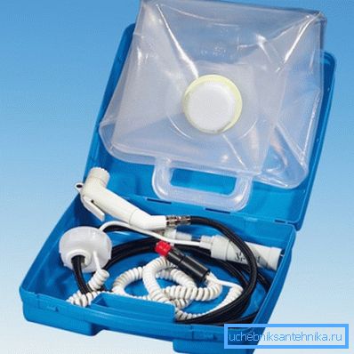 Taşınabilir plastik kap. Taşınabilir plastik kap.