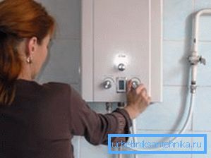 Hoparlörü bağlayın. Hoparlörü bağlayın.