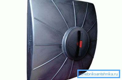 Satın alınan modeller nefes alabilen bir kapakla donatılmıştır. Satın alınan modeller nefes alabilen bir kapakla donatılmıştır.