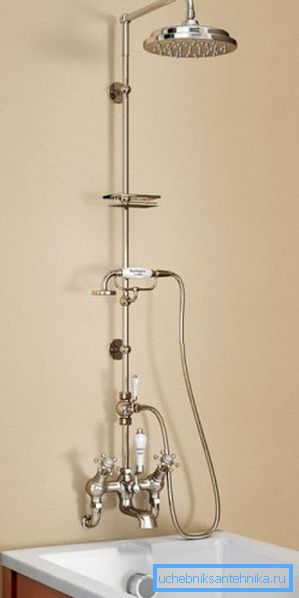 Komple set karmaşık bir yapıya sahiptir ve bu nedenle daha pahalıya mal olur. Komple set karmaşık bir yapıya sahiptir ve bu nedenle daha pahalıya mal olur.