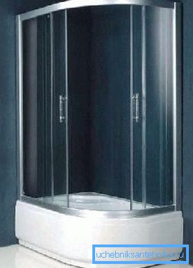 Yarım tepsili duş köşesi 120x80 derin tepsiye sahip - geniş ve pratik bir çözüm Yarım tepsili duş köşesi 120x80 derin tepsiye sahip - geniş ve pratik bir çözüm