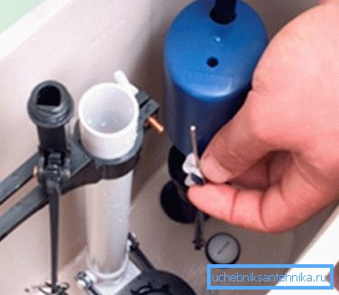 Şamandıra hava geçirmez olmalıdır, aksi halde sistem çalışmayacaktır. Şamandıra hava geçirmez olmalıdır, aksi halde sistem çalışmayacaktır.