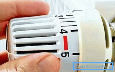 İstenen sıcaklığı ayarlamak için valfi çevirin İstenen sıcaklığı ayarlamak için valfi çevirin