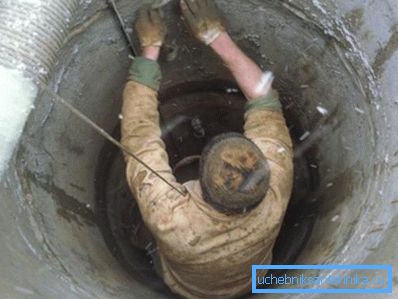 Kuyu temizlerken, kontrol etmeyi ve gerekirse dikişleri kapatmayı unutmayın. Kuyu temizlerken, kontrol etmeyi ve gerekirse dikişleri kapatmayı unutmayın.