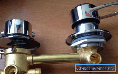 Hydrobox cihazları spesifiktir, bu yüzden onarımları ile ilgili sorunlar ortaya çıkar. Hydrobox cihazları spesifiktir, bu yüzden onarımları ile ilgili sorunlar ortaya çıkar.