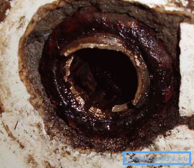 Takılmamış ürünler kırılmaması için çok dikkatli bir şekilde sökülmelidir. Takılmamış ürünler kırılmaması için çok dikkatli bir şekilde sökülmelidir.