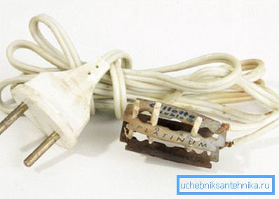 İlkel elektrot ısıtıcısı. İlkel elektrot ısıtıcısı.