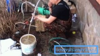 Suyu saydam bir duruma pompalarız. Suyu saydam bir duruma pompalarız.