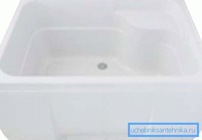 120x80'lik dikdörtgen derin duş teknesi, rahatlık sağlamak için köşelerden birinde oturabilir 120x80'lik dikdörtgen derin duş teknesi, rahatlık sağlamak için köşelerden birinde oturabilir
