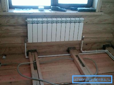 Radyatör metal plastikten bağlanır Radyatör metal plastikten bağlanır
