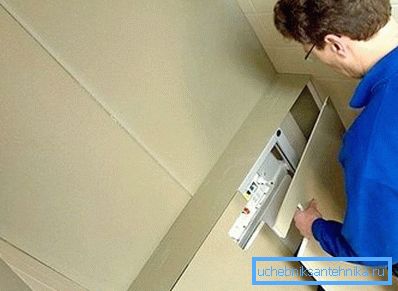 Çerçeve alçıpan levha ile kaplıdır