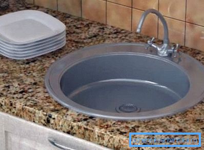 Mutfak için yuvarlak lavaboların boyutları çok çeşitlidir ve sadece çap olarak değil, aynı zamanda derinlik bakımından da farklılık gösterir. Mutfak için yuvarlak lavaboların boyutları çok çeşitlidir ve sadece çap olarak değil, aynı zamanda derinlik bakımından da farklılık gösterir.