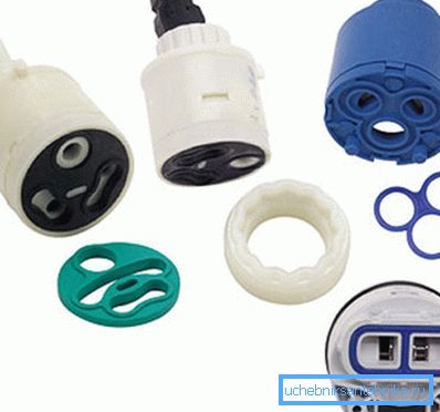 Farklı modeller için sıhhi tesisat kartuşları Farklı modeller için sıhhi tesisat kartuşları