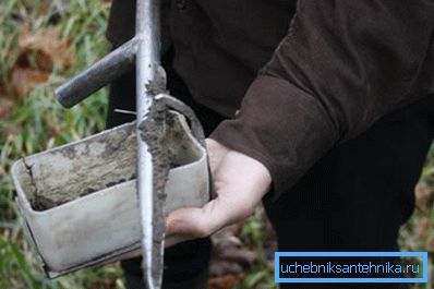 Belirli bir derinlikte toprağı örneklemek için prob. Belirli bir derinlikte toprağı örneklemek için prob.