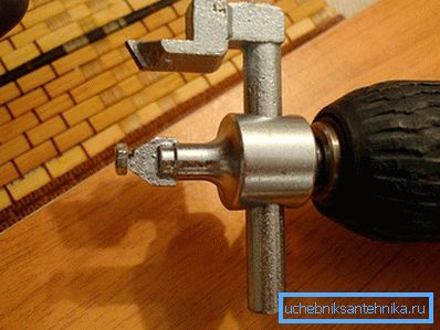 Kiremit içinde sondaj balerin Kiremit içinde sondaj balerin