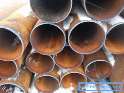 Boru 325x8 mm stokta Boru 325x8 mm stokta