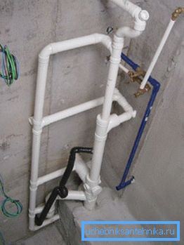 Apartmanda PE 100 SDR 21 boru Apartmanda PE 100 SDR 21 boru