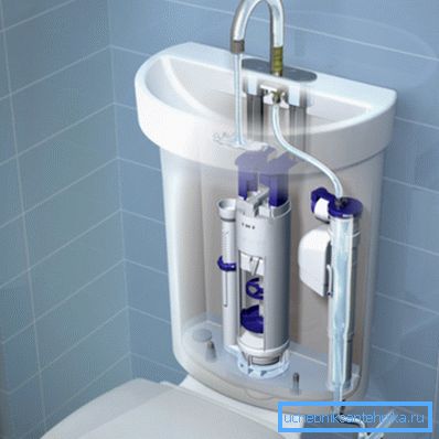 Cihaz tankı klozet-lavabo. Cihaz tankı klozet-lavabo.