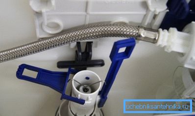 Su akış regülatörünün varyantı. Su akış regülatörünün varyantı.