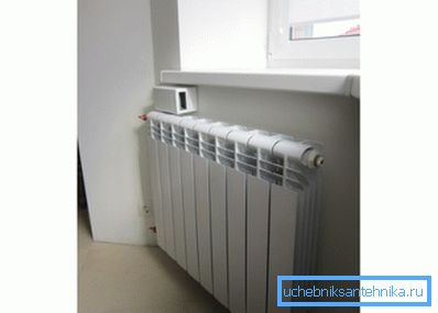 Pencere pervazının altında Ventkanal Pencere pervazının altında Ventkanal
