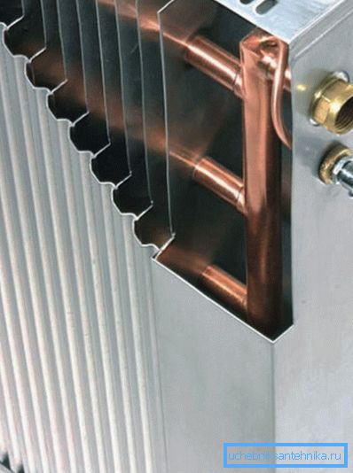 Boruların metal ve alüminyum levha olduğu görülmüştür. Boruların metal ve alüminyum levha olduğu görülmüştür.