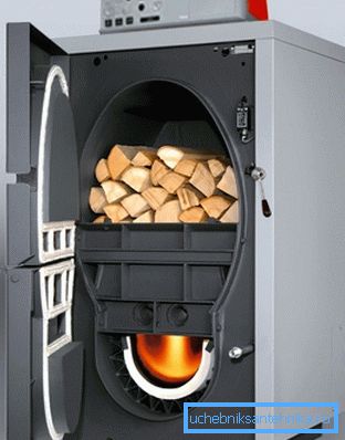 Popülerlikteki ikinci yer, katı yakıt birimleri tarafından işgal edilmektedir. Popülerlikteki ikinci yer, katı yakıt birimleri tarafından işgal edilmektedir.