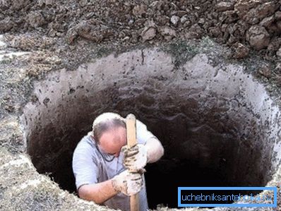 İlk beton halkanın altında çukur İlk beton halkanın altında çukur