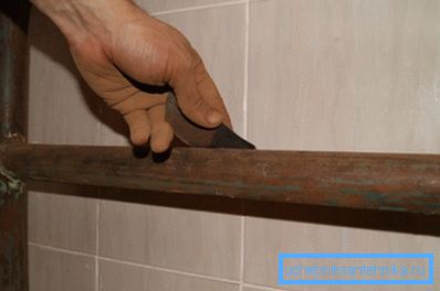 Yüzeyi zımpara ile zımparalamak Yüzeyi zımpara ile zımparalamak