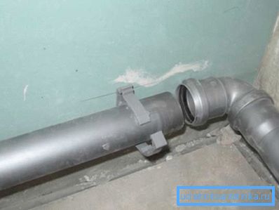 İletişimi sabitlemek için çıtçıt. İletişimi sabitlemek için çıtçıt.